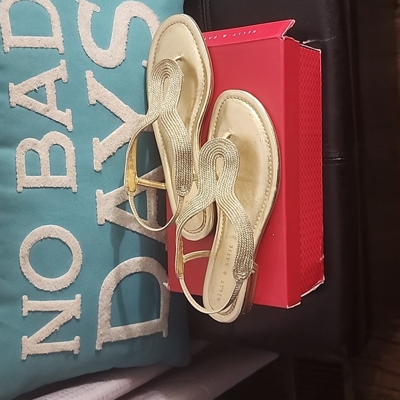 Sandals 👡 - Picture 3 of 6